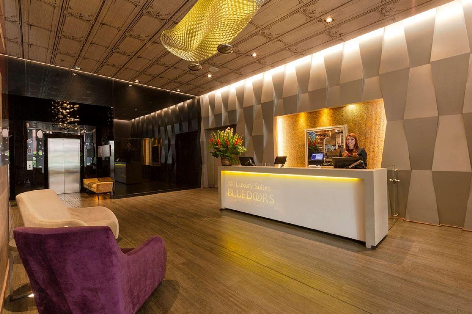 Hotel 100 Luxury Suites By Preferred Bogotá Eksteriør billede The lobby of the hotel